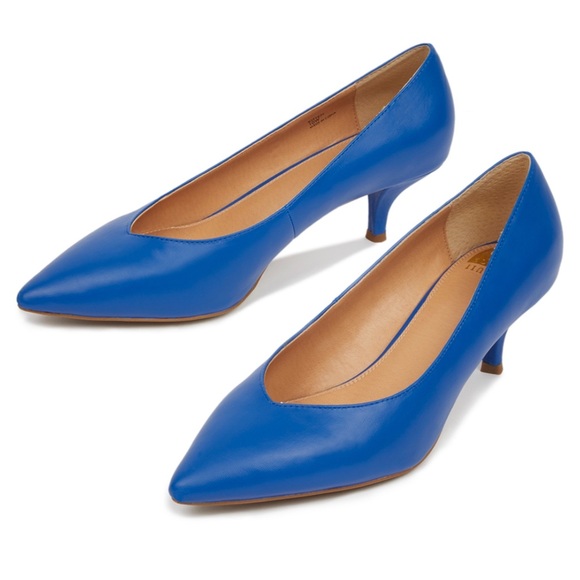 Eloquii Shoes - NWOT Eloquii Kitten Pump